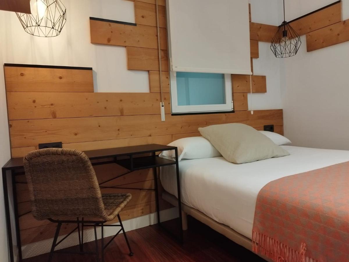 La Perla Guest house