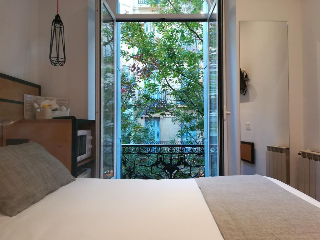 La Perla Guest house