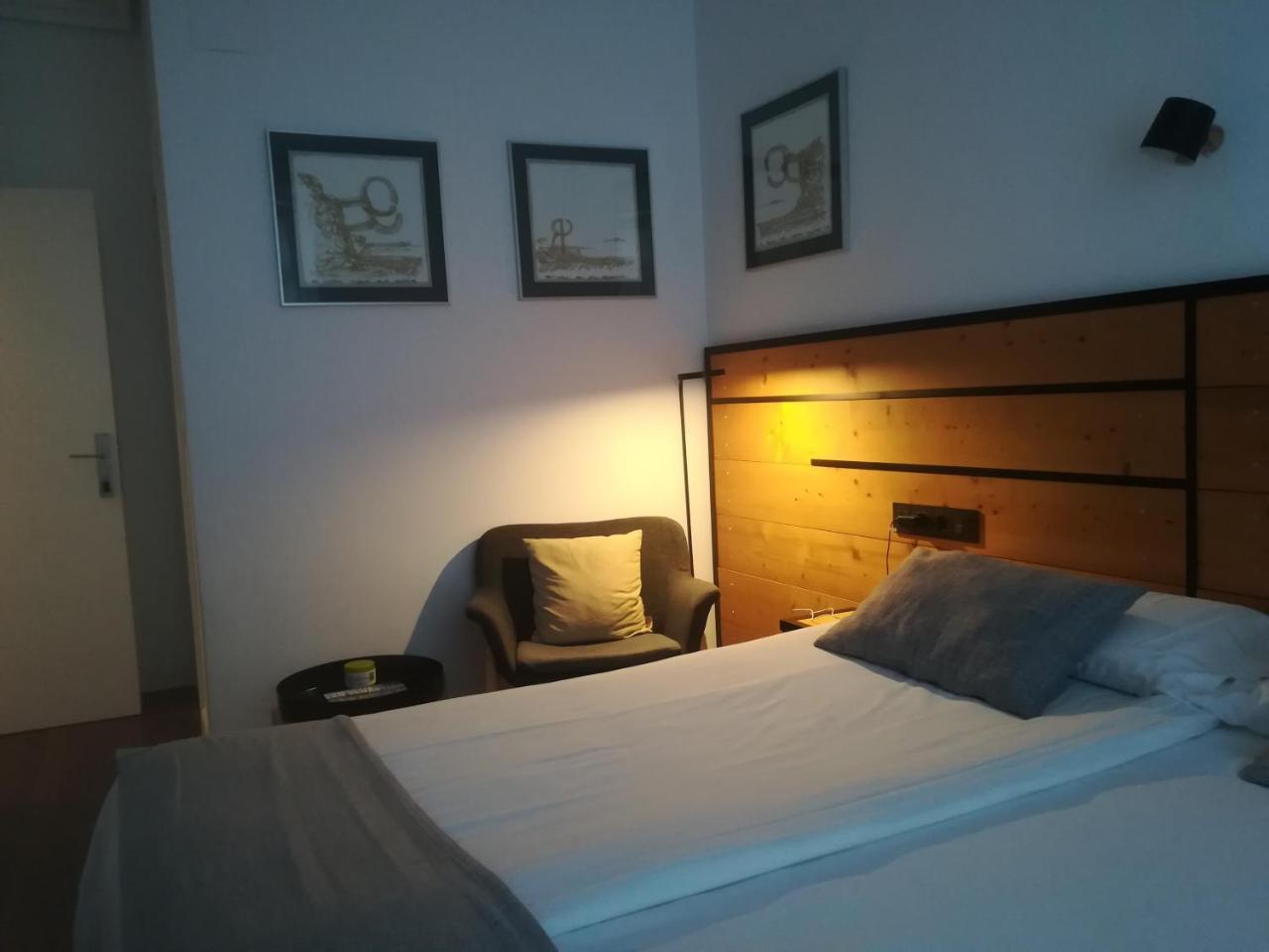 La Perla Guest house
